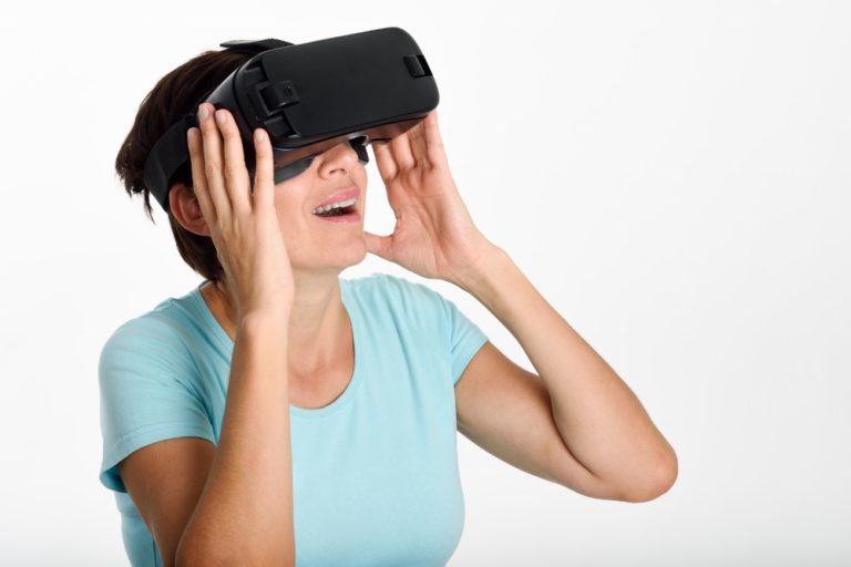 Virtual Reality Goggles Virtual Reality Goggles