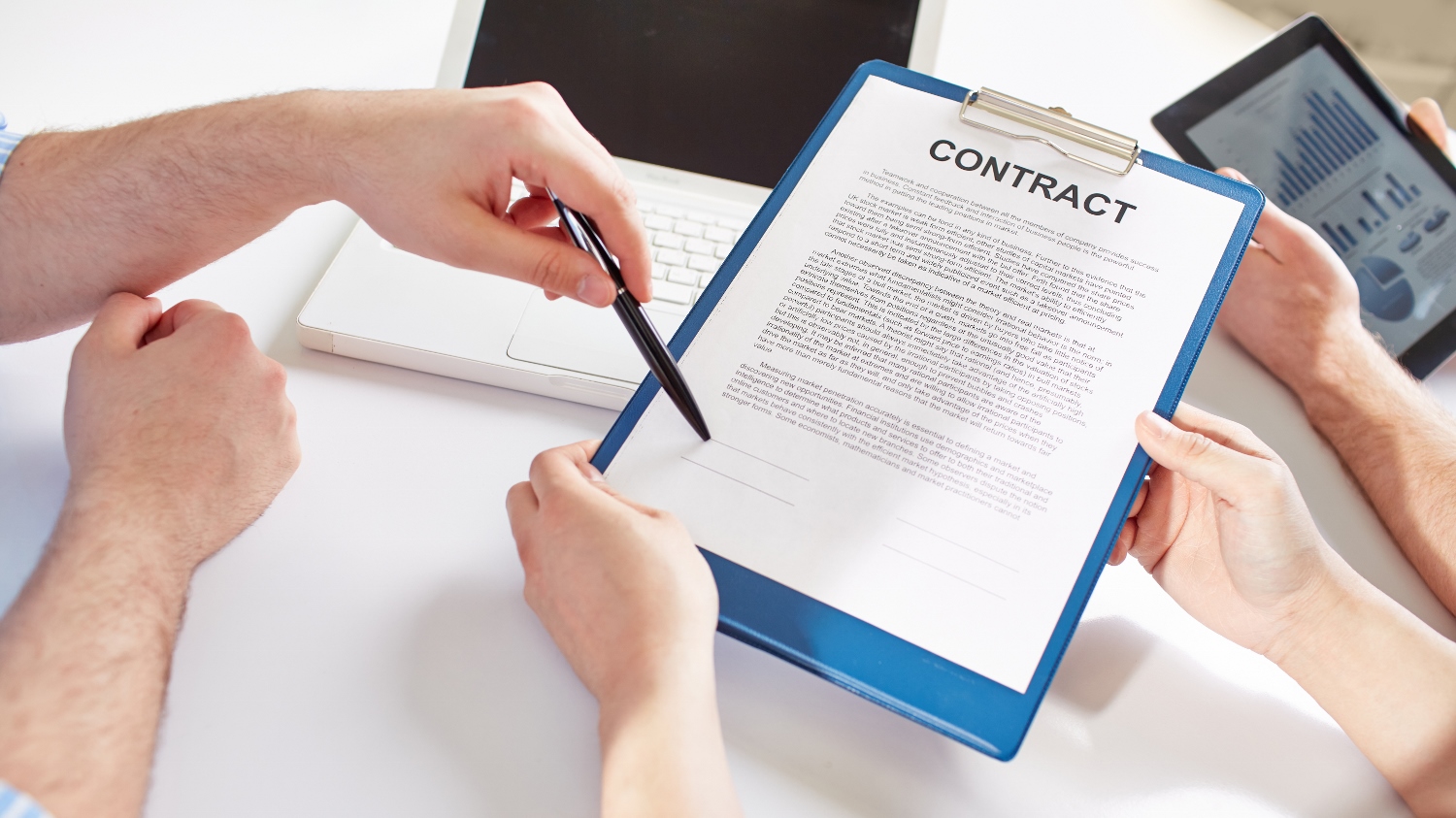 Make Sure You Read the Fine Print of a Web Design Contract